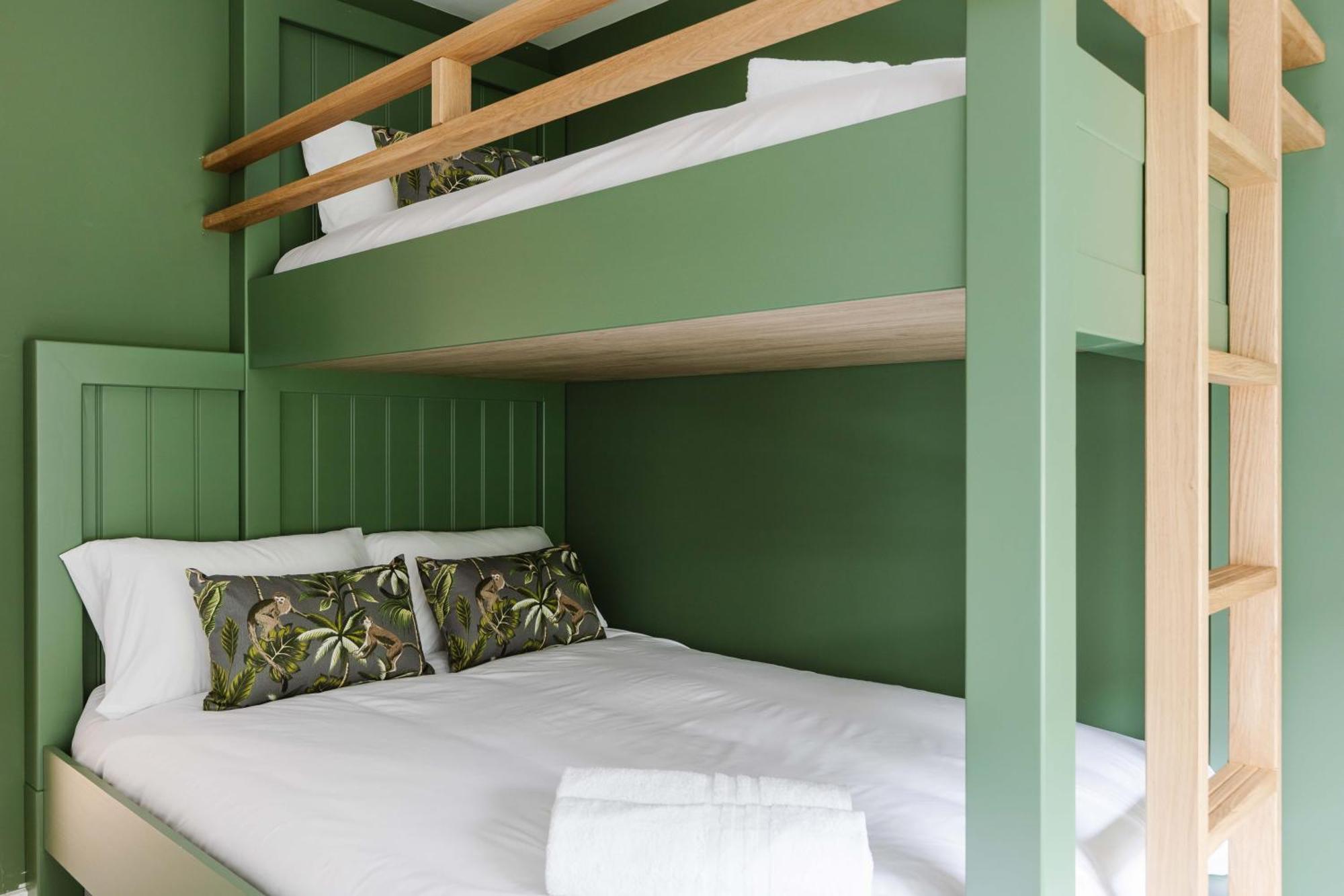 Апартаменты Pier West 7, Db *